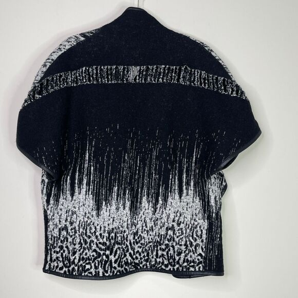 Simon Chang Collection Leopard Print Wool Shawl Cardigan Women's Size Small - Picture 2 of 9